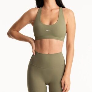 SET ACTIVE x PARKE XL / L Beachgrass Leggings Sports Bra Matching Set Green yoga
